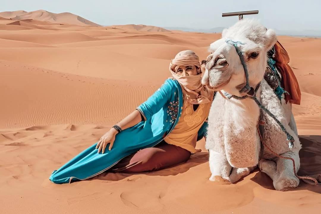 Desert Camel Trek เมอร์ซูกา ภายนอก รูปภาพ