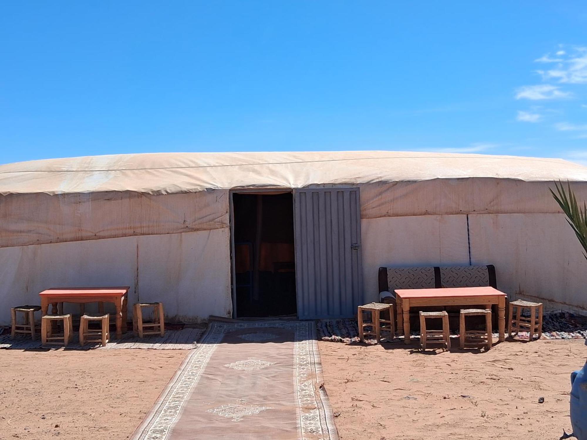 Desert Camel Trek เมอร์ซูกา ภายนอก รูปภาพ